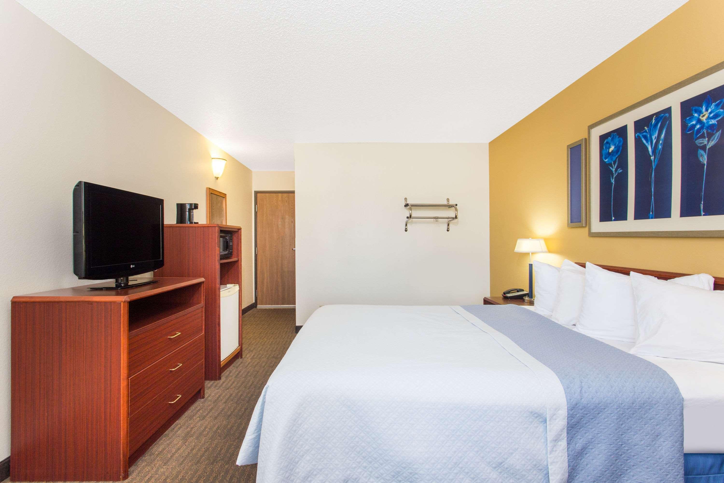 Days Inn By Wyndham Austin Luaran gambar