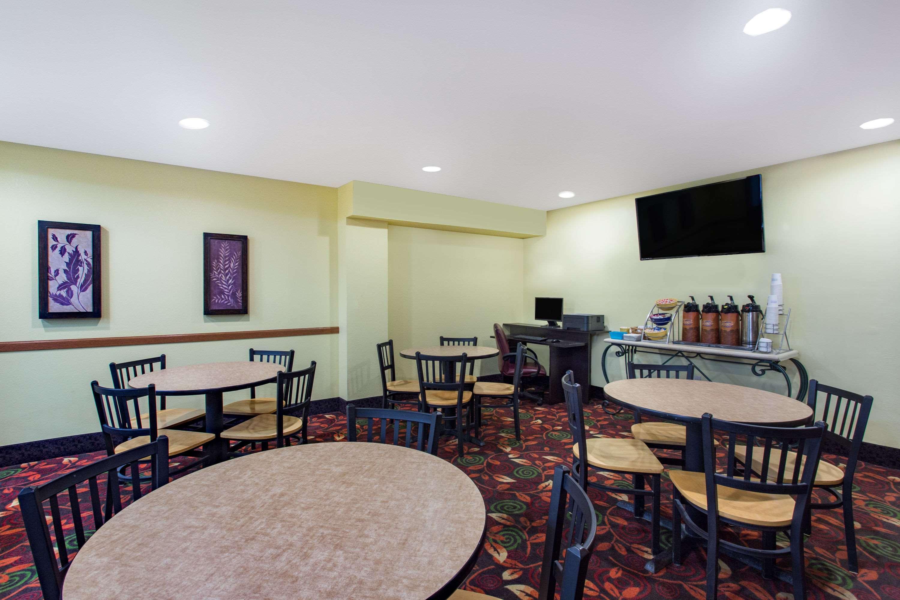 Days Inn By Wyndham Austin Luaran gambar